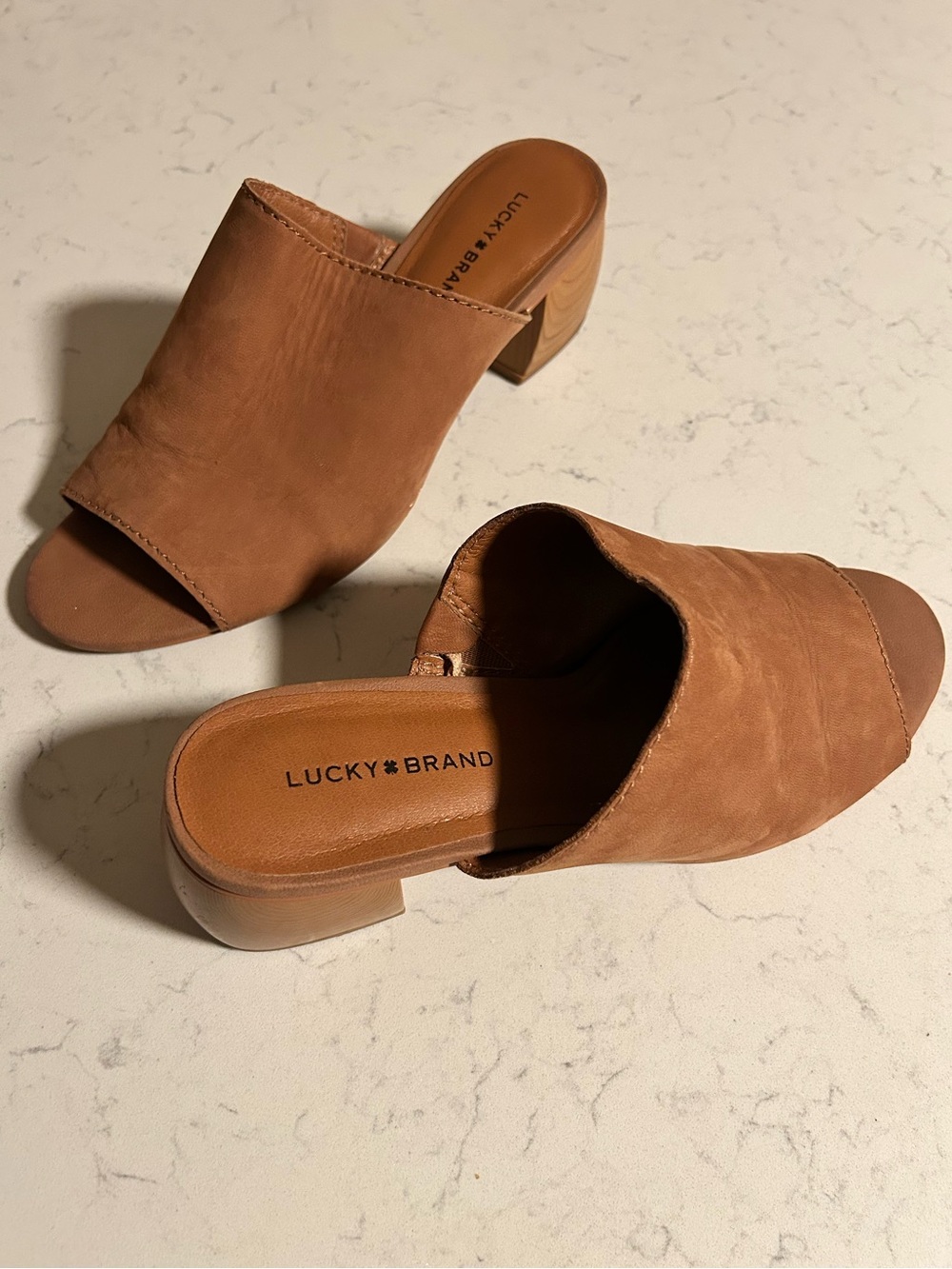 🍀Lucky Brand Nicholia Brown Leather Mules Sandals Chunky Block Heel - Picture 11 of 16